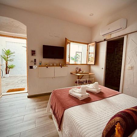 Apartamento La Lola - Patio Privado Херес-де-ла-Фронтера Екстер'єр фото