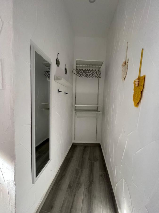 Apartamento La Lola - Patio Privado Херес-де-ла-Фронтера Екстер'єр фото