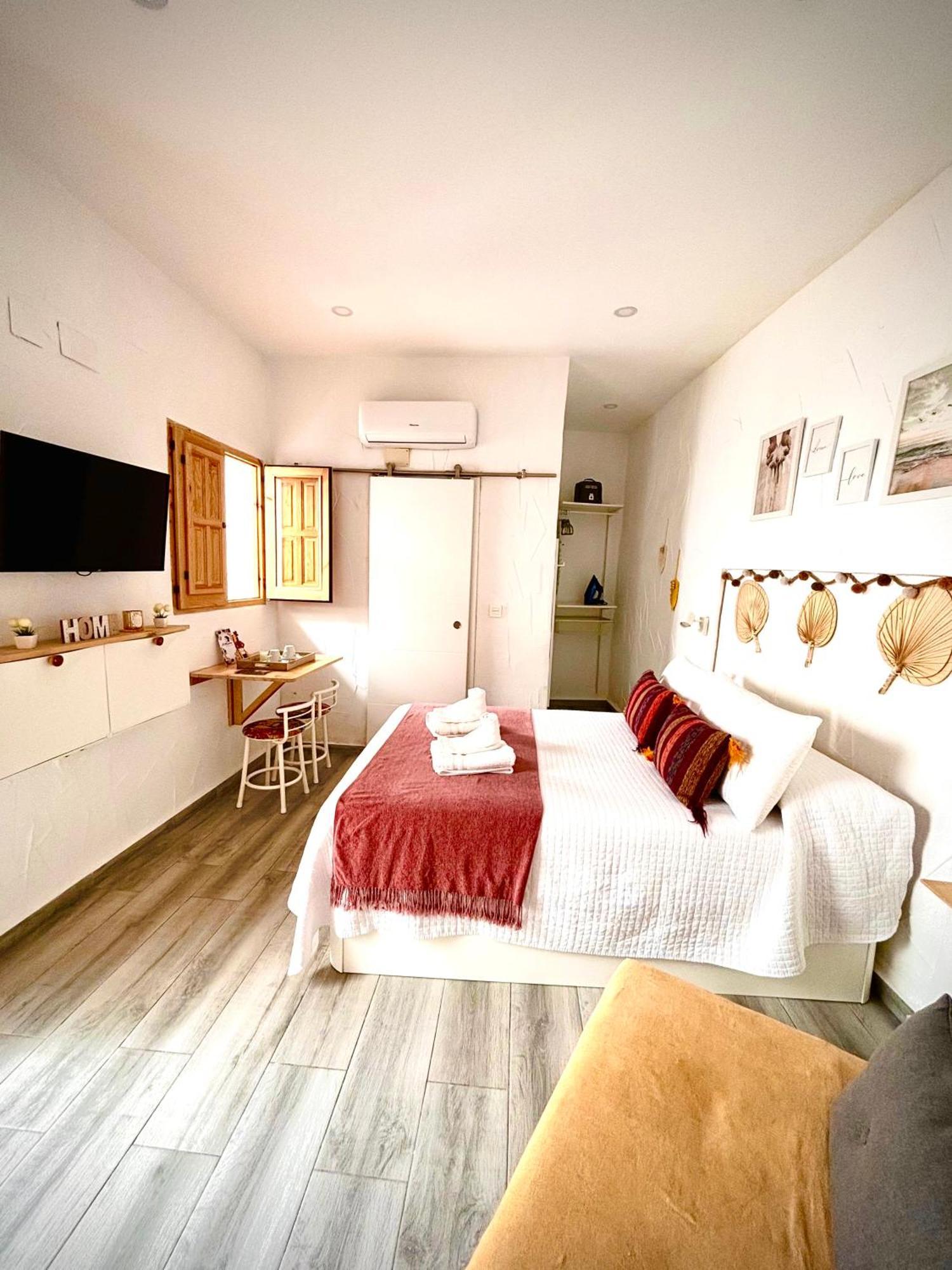 Apartamento La Lola - Patio Privado Херес-де-ла-Фронтера Екстер'єр фото